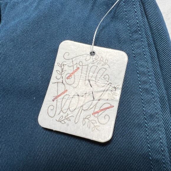 NWT Free People Relaxed Boyfriend Chino Pants SIZE 26 Navy Button Fly Trousers - Picture 4 of 11